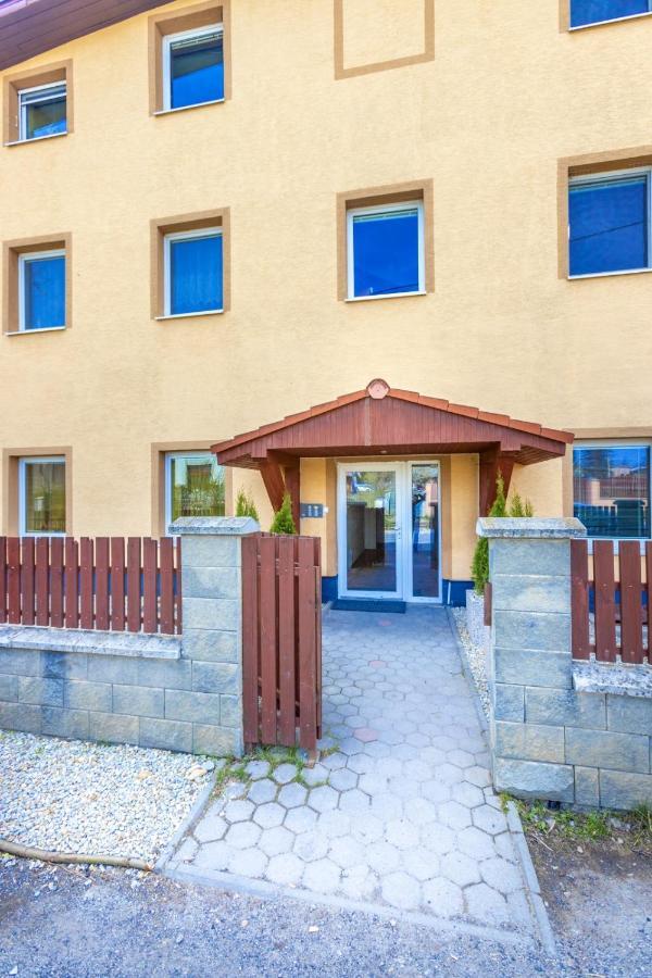 Apartman Theo Veľký Slavkov 外观 照片