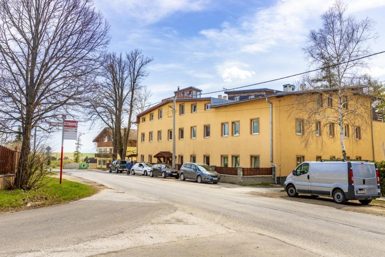 Apartman Theo Veľký Slavkov 外观 照片