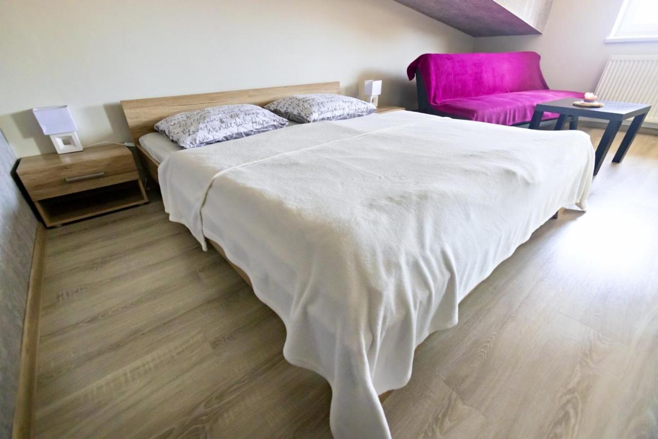 Apartman Theo Veľký Slavkov 外观 照片